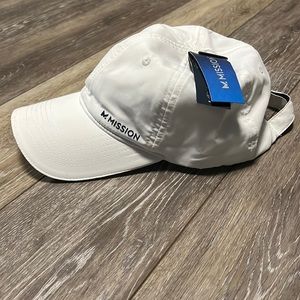 Unisex White Mission cooling baseball cap
